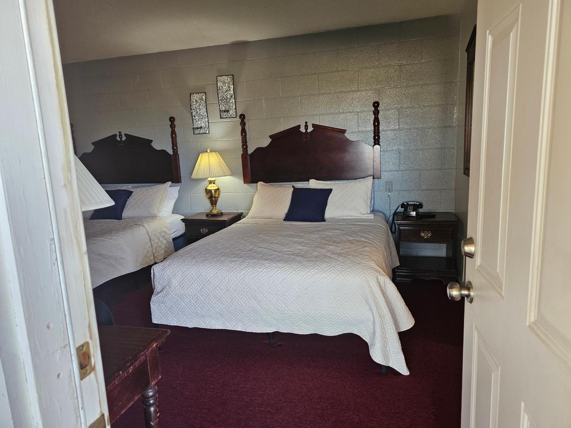 Knights Inn Fairview Esterno foto